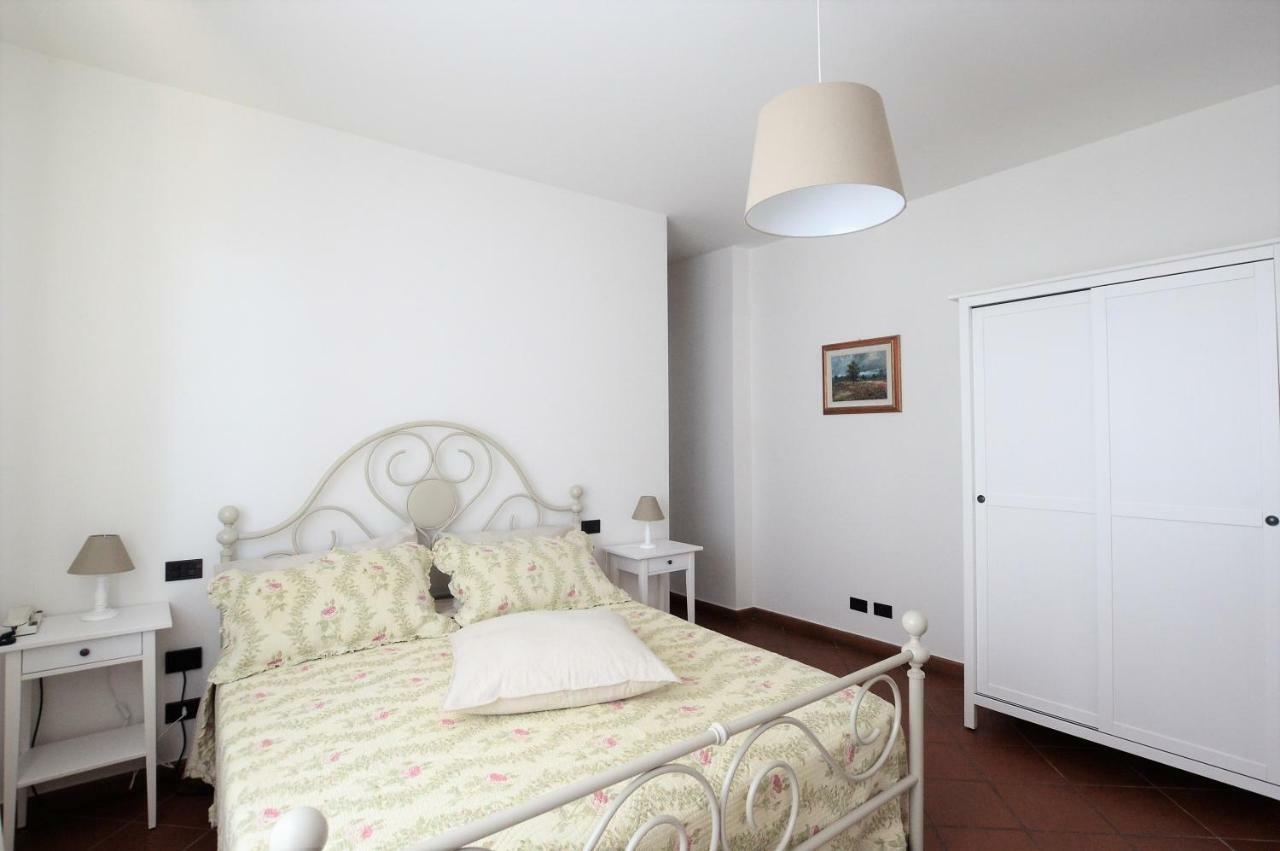 La Casa Di Chloe Apartment Поджибонси Екстериор снимка